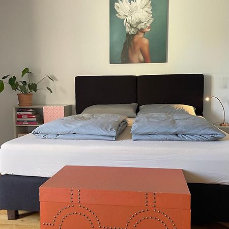 Checkpoint Charlie Apartment Berlino Esterno foto
